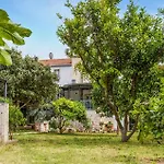بيت للعطل Gorgeous Home In Trstenik With Wifi ترستينيك