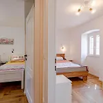 Gorgeous Home In Trstenik With Wifi