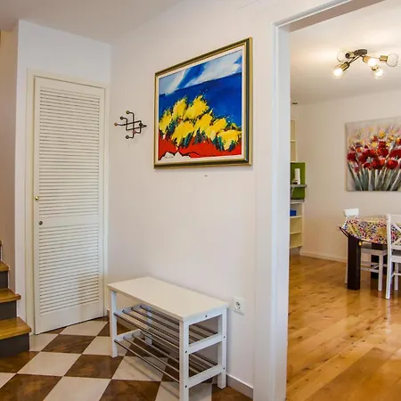 In With Wifi * Trstenik (Dubrovnik-Neretva)