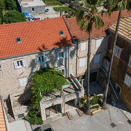 In With Wifi * Trstenik (Dubrovnik-Neretva)